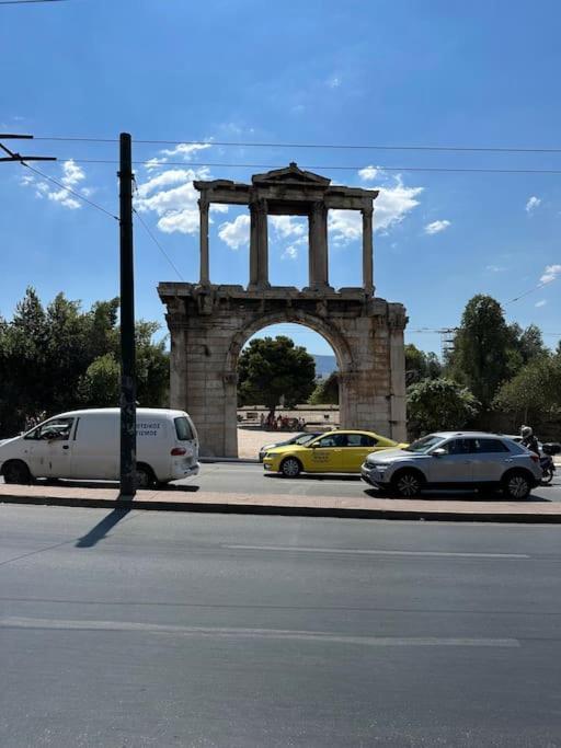 Contemporary Apartment 200M From Acropolis 100Mbps Netflix Athena Bagian luar foto